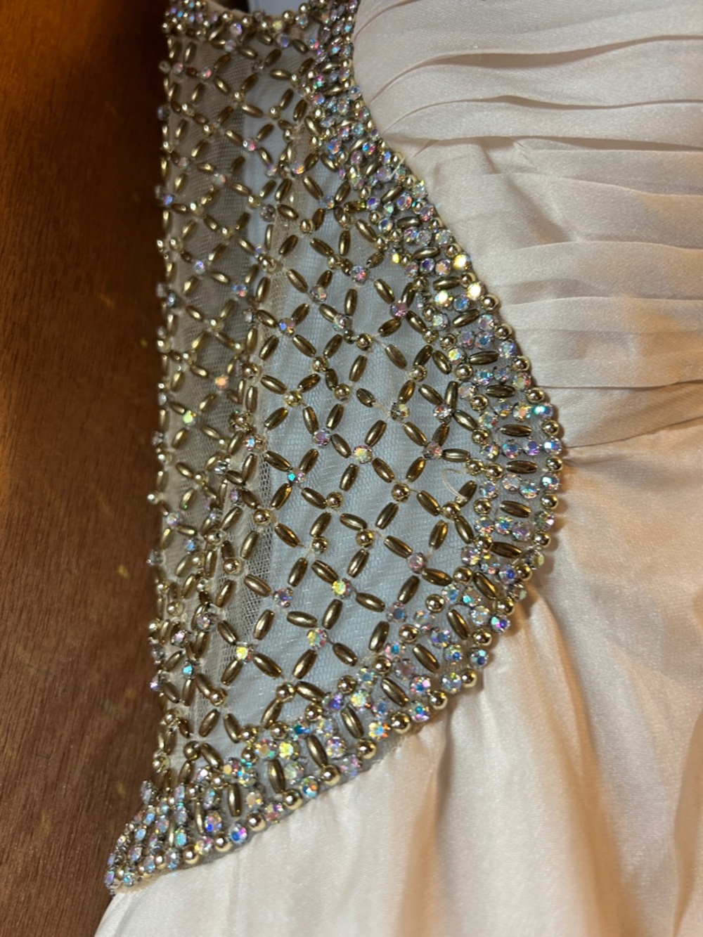La Femme Chiffon Gown long Dress Size 10 Prompts Formal Beaded Sparkly champagne - Picture 16 of 16